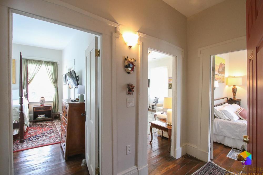 Savannah Canvas Cottage Off St Parking Apartment Savannah
