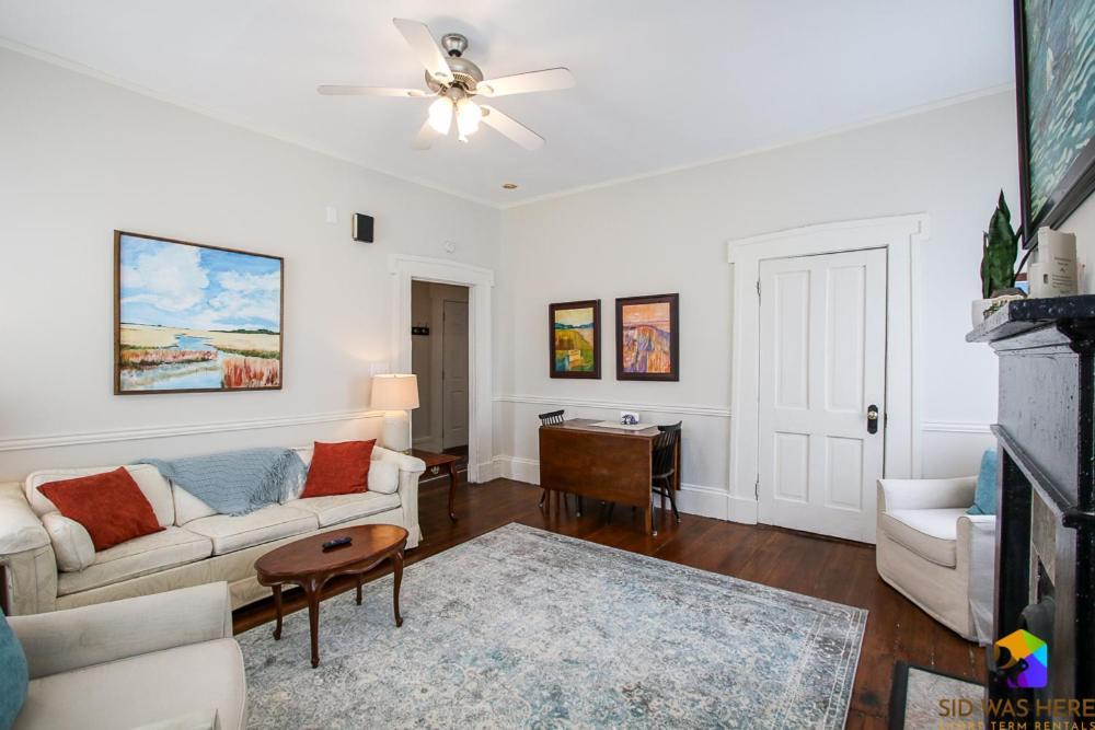 Savannah Canvas Cottage Off St Parking *